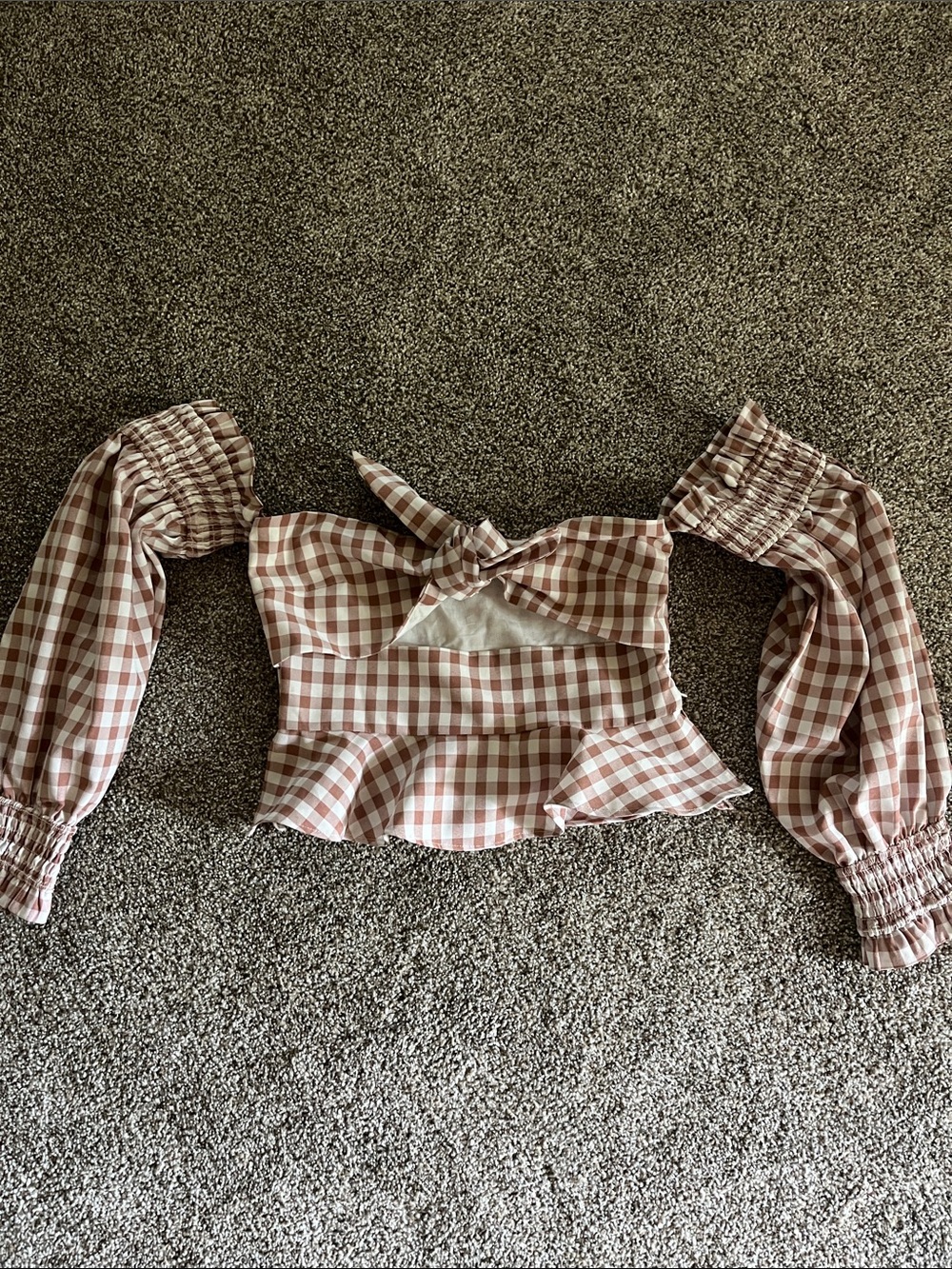 Song of Style Nora Top, sz S, Gingham Off-Shoulder Peplum Crop Top - white/Brown